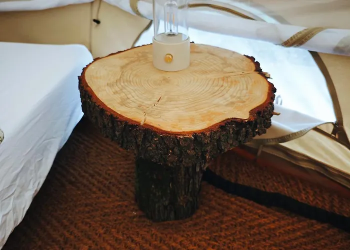 Whispering Pines ラグジュアリーテント Altsorgefeld